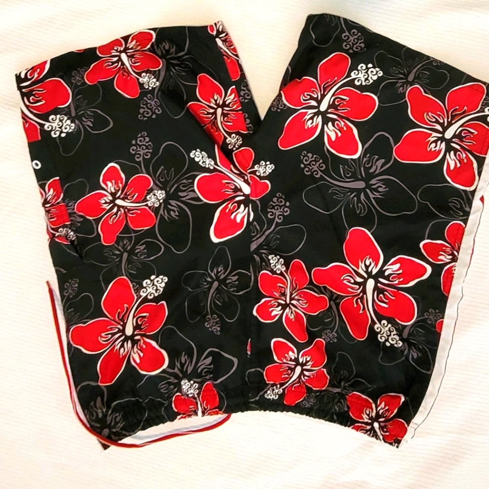 Zarabano Swim Trunks Black with red flowers Sz XL
